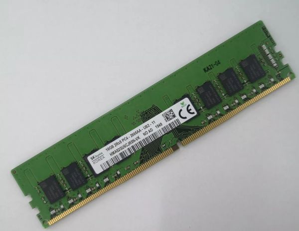 Оперативна пам'ять Hynix 16 ГБ DIMM DDR4 2666 МГц HMA82GU6CJR8N-VK